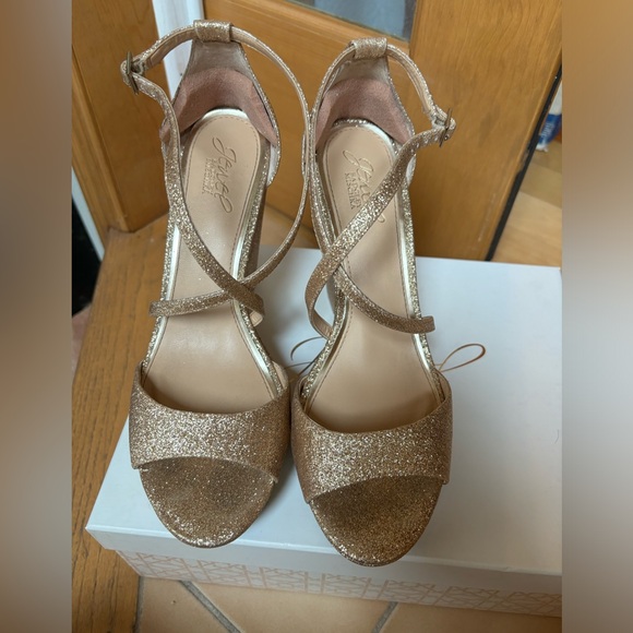 Gold wedge heels - Picture 5 of 6